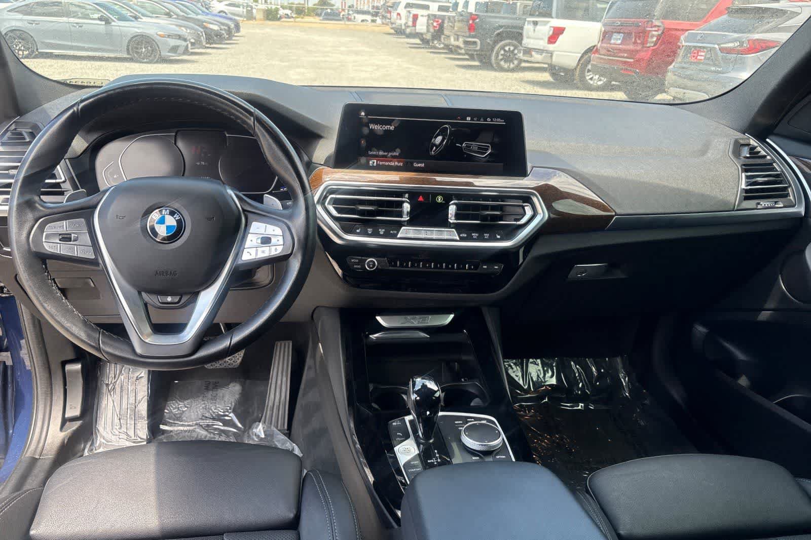 Used 2022 BMW X3 xDrive30i w/ Convenience Package AWD/4WD image 4