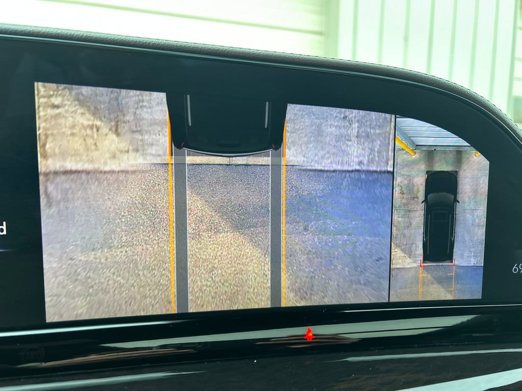 Certified 2023 Cadillac Escalade Sport Platinum w/ LPO, ONYX Package image 31