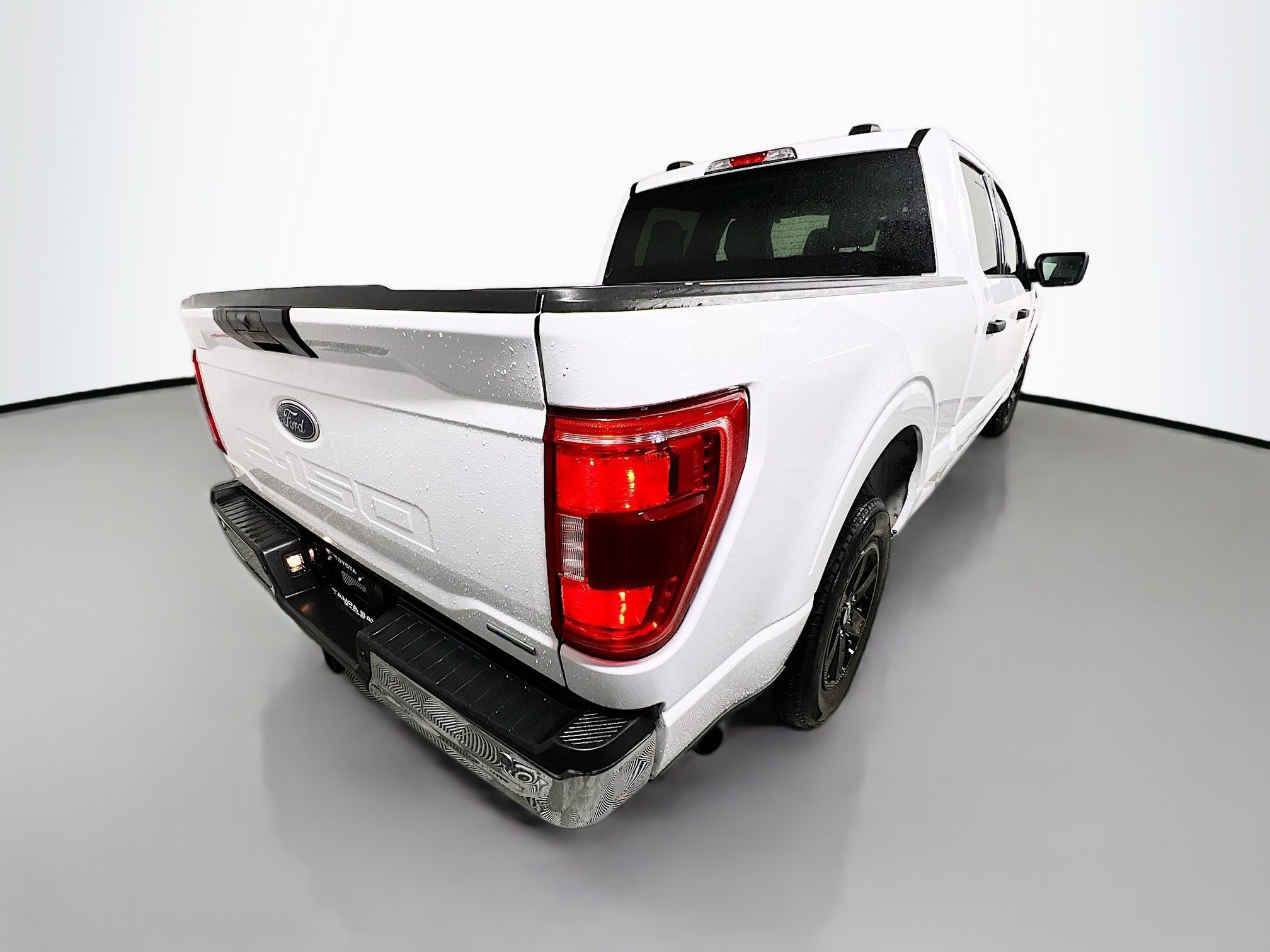 Used 2023 Ford F150 XLT w/ Equipment Group 301A Mid RWD image 4