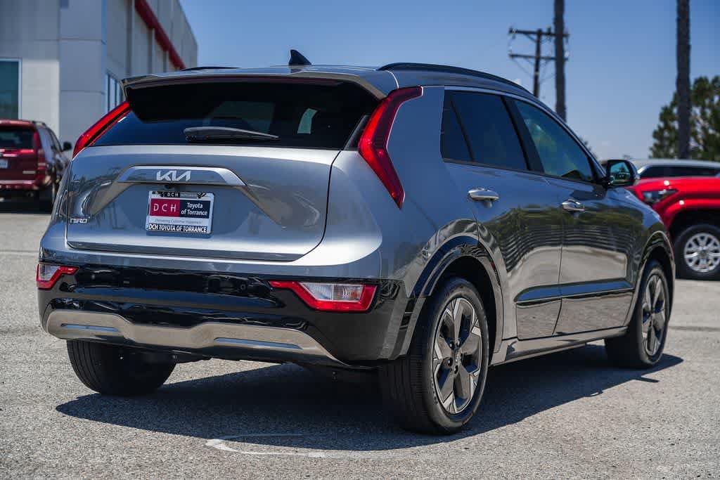 Used 2024 Kia Niro Wind FWD image 6