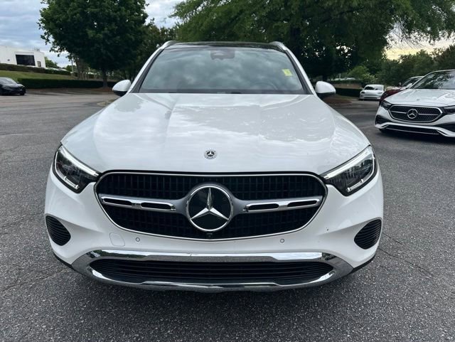 Certified 2025 Mercedes-Benz GLC 300 image 2