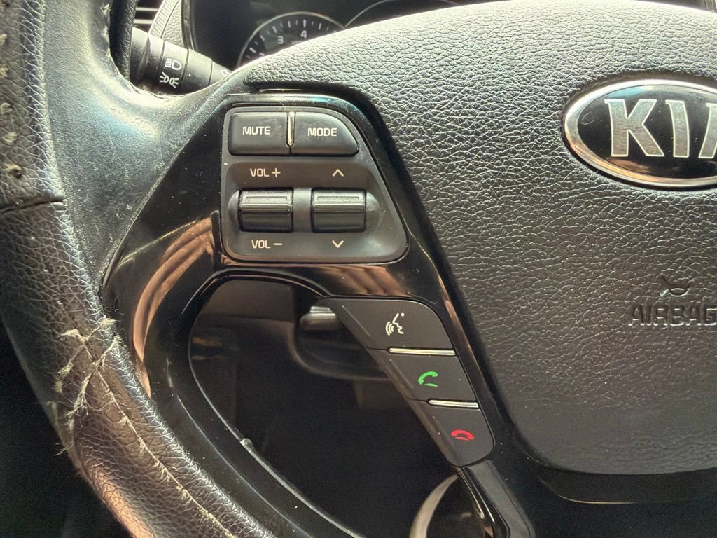 Used 2018 Kia Forte S FWD image 30