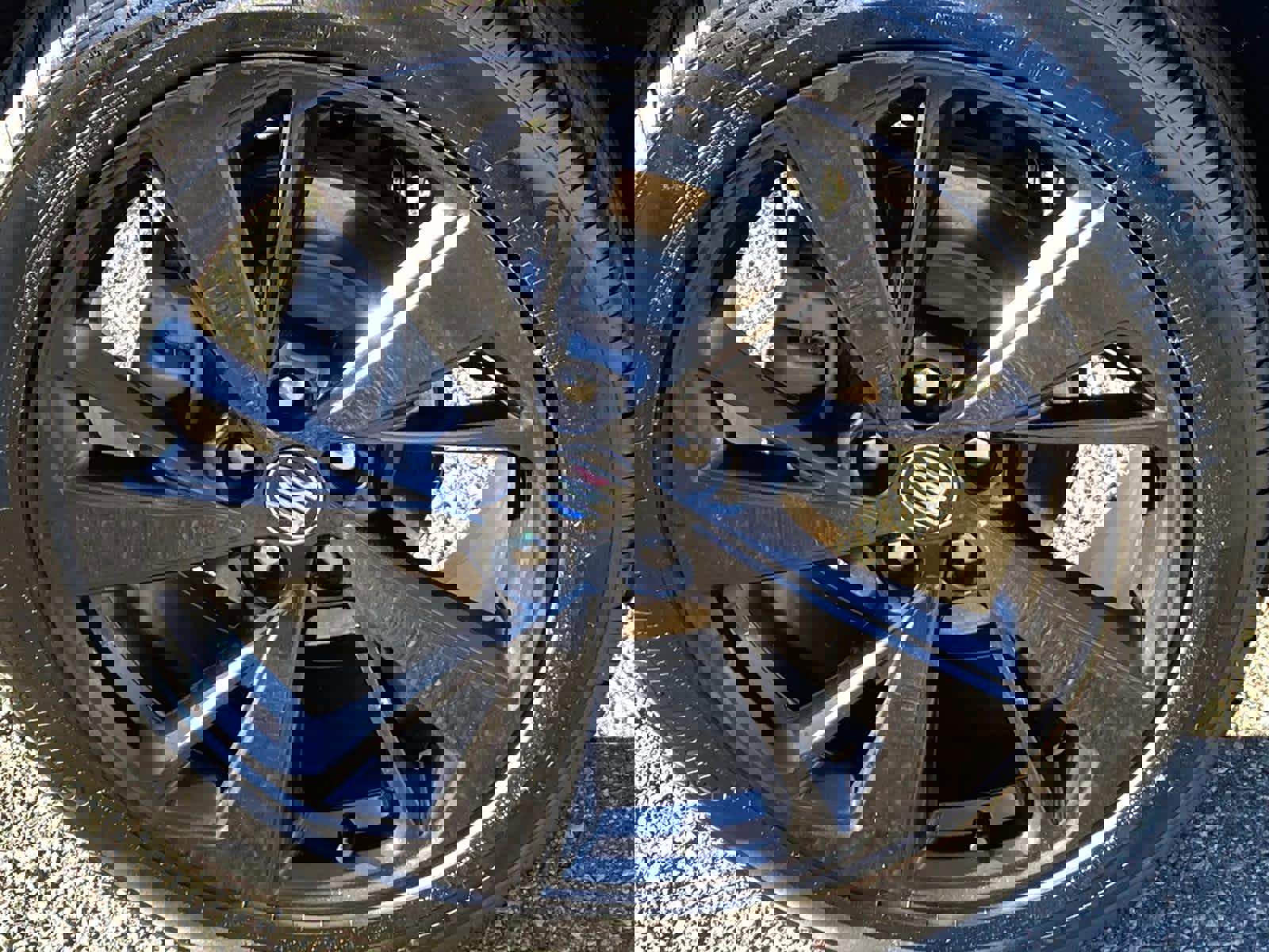 Used 2024 Buick Envision Sport Touring image 25