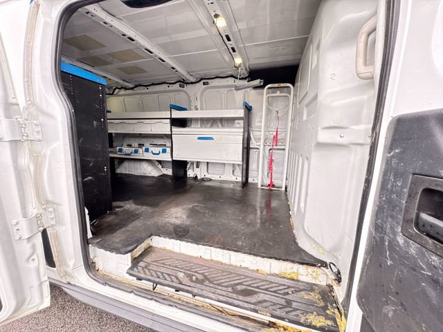 Used 2018 Ford Transit 250 148 Low Roof RWD image 22