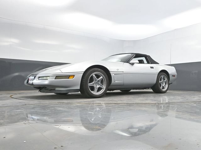 Used 1996 Chevrolet Corvette Convertible RWD image 32
