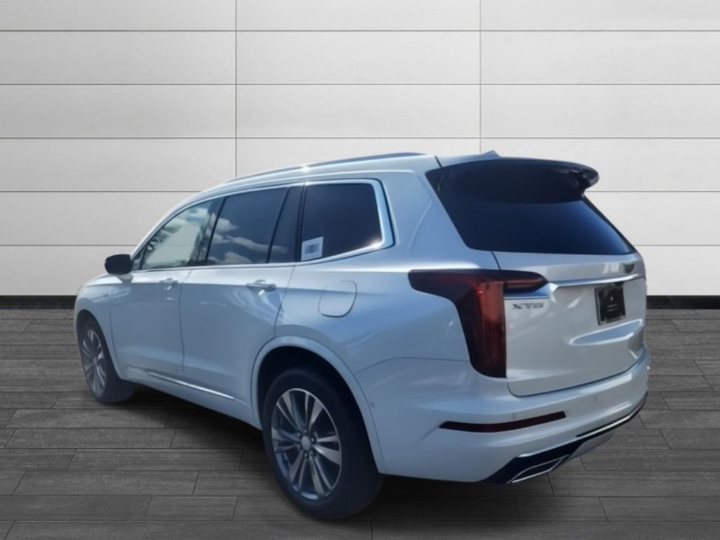 New 2025 Cadillac XT6 Premium Luxury w/ Platinum Package FWD image 3
