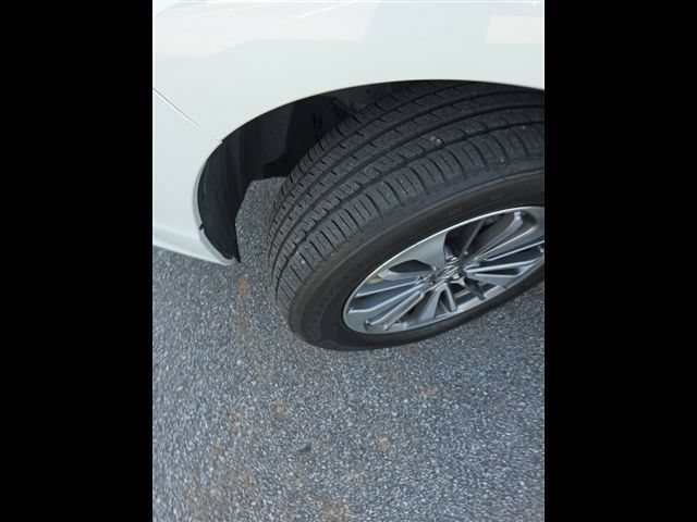 Used 2018 Acura RDX w/ Advance Package FWD image 5