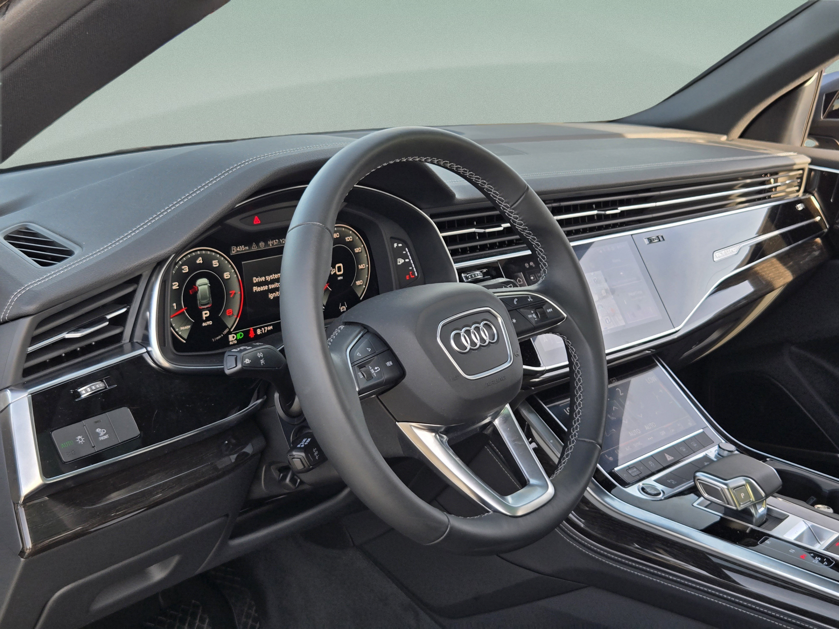 Used 2025 Audi Q8 Premium Plus AWD/4WD image 13