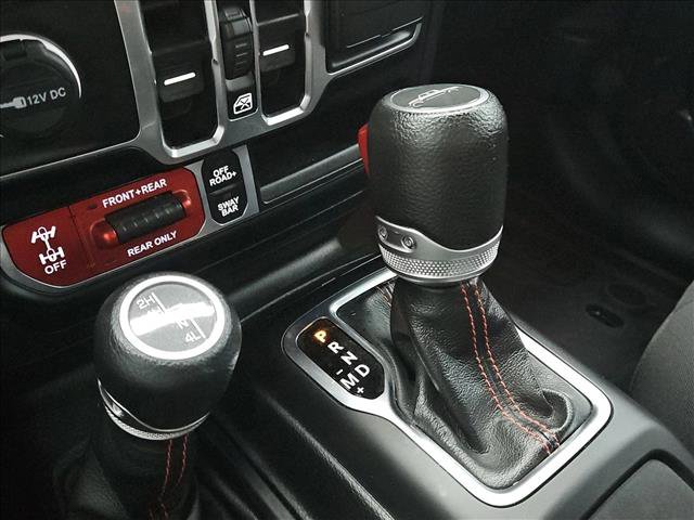 Used 2023 Jeep Gladiator Rubicon w/ LED Lighting Group AWD/4WD image 12