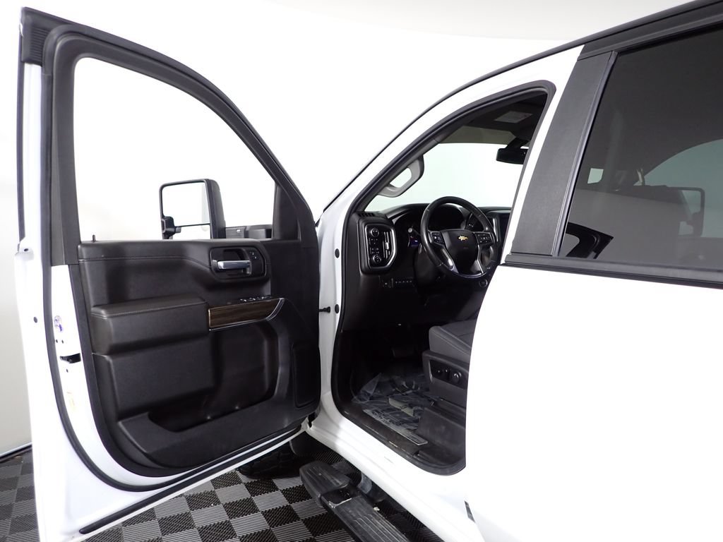 Used 2021 Chevrolet Silverado 3500 LT w/ All Star Edition AWD/4WD image 19