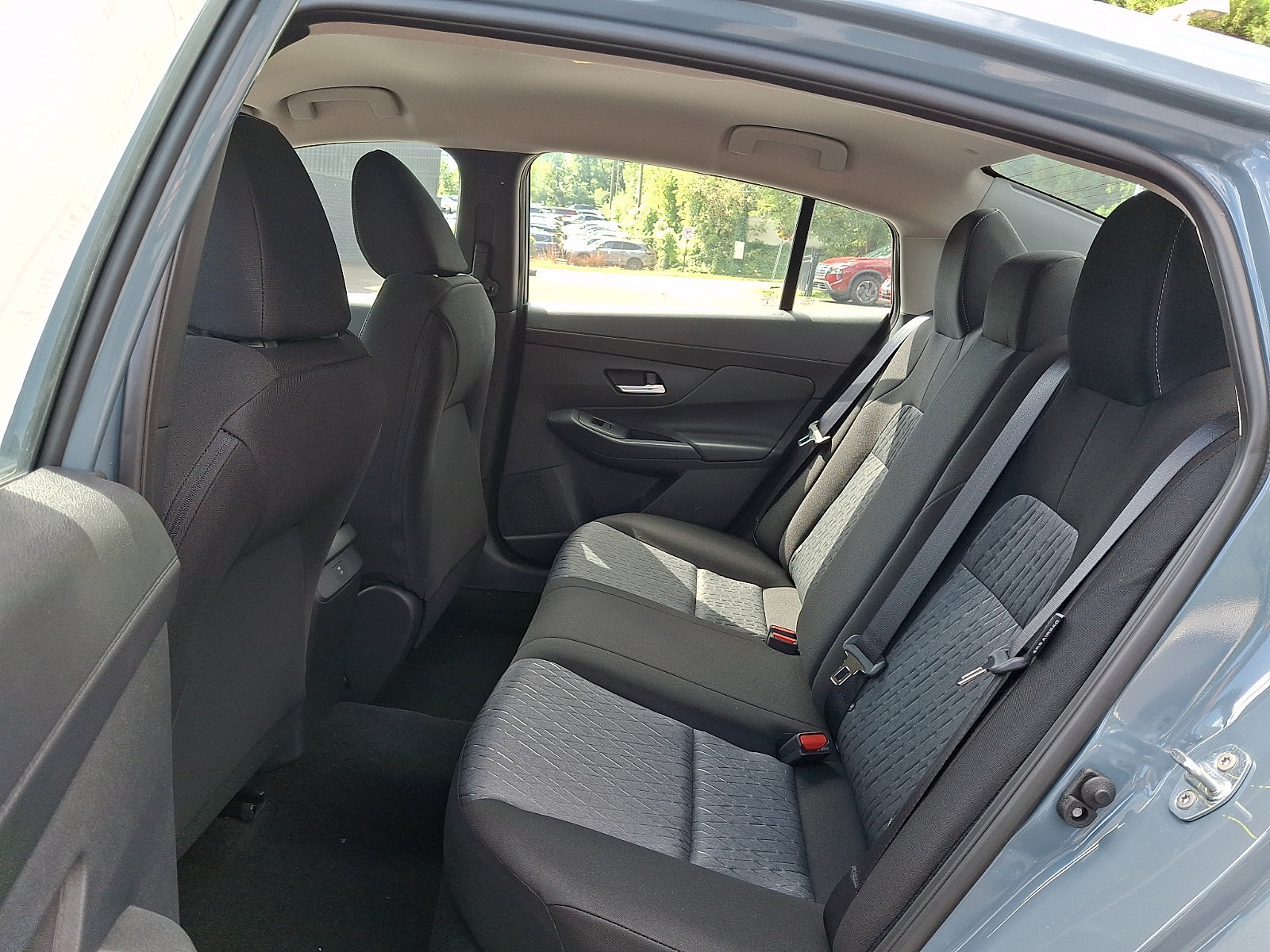 New 2027 Nissan Sentra SV w/ Floor Mat Package FWD image 7