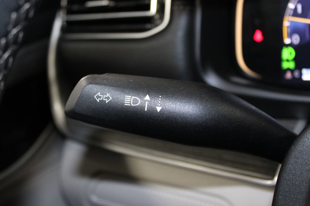 Used 2024 Jeep Wagoneer Series II image 40