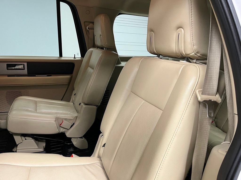 Used 2017 Ford Expedition EL XLT w/ Equipment Group 202A AWD/4WD image 43