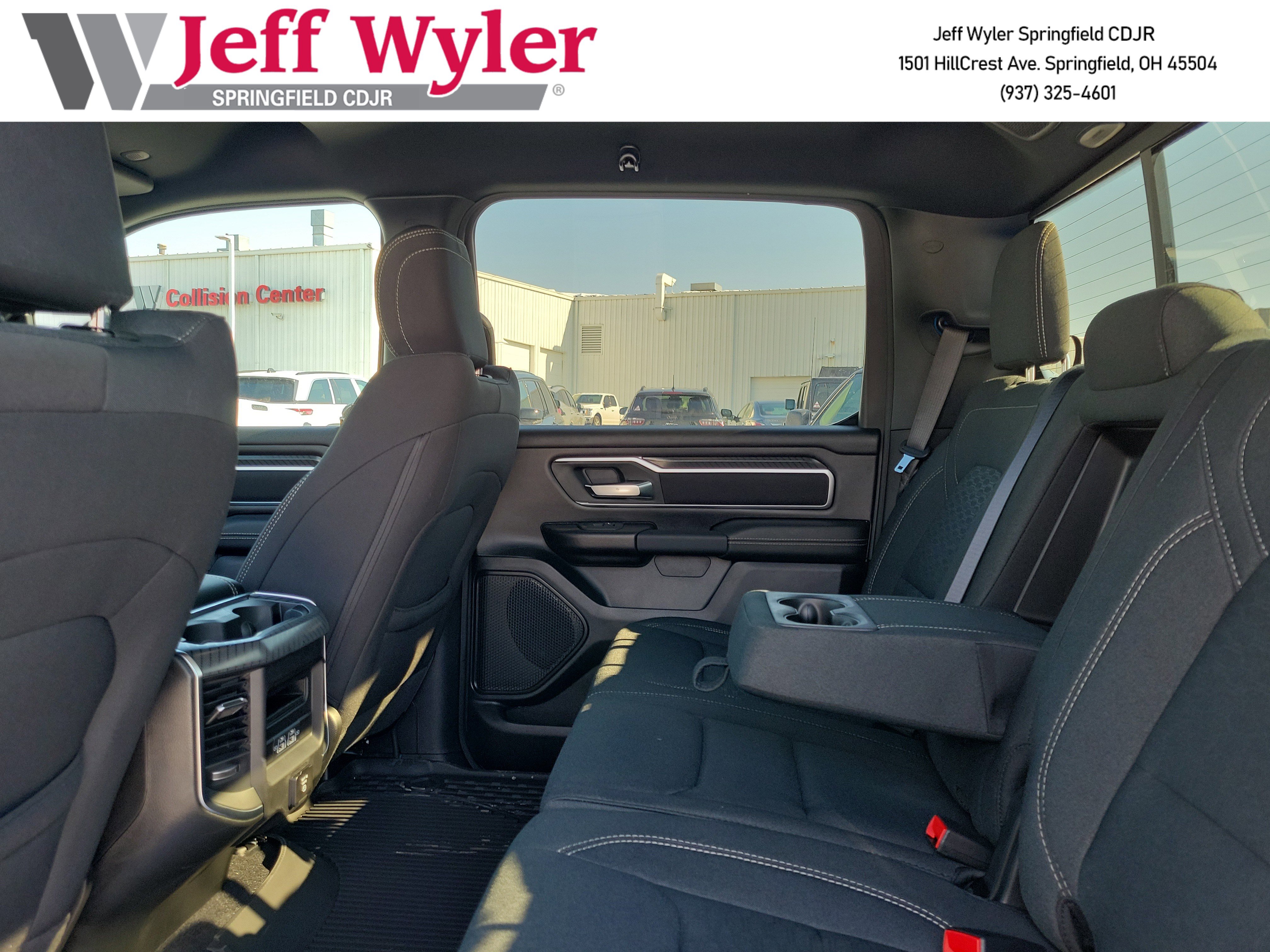 New 2025 RAM 1500 Big Horn image 16