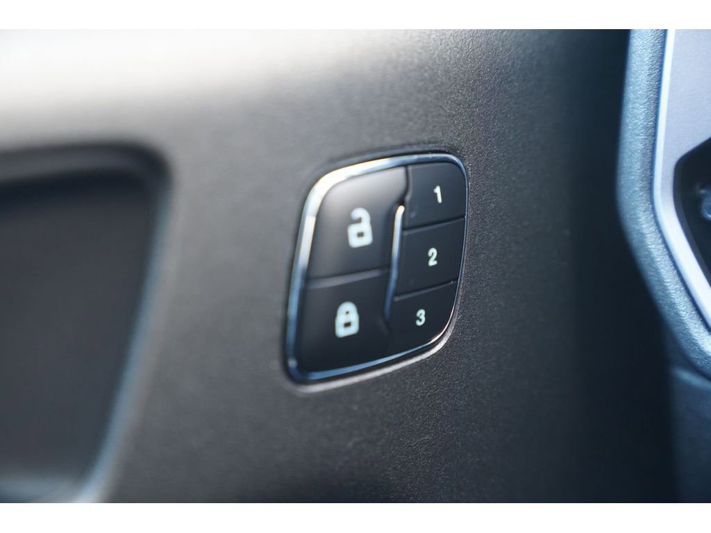 Used 2025 Ford Bronco Sport Badlands image 24