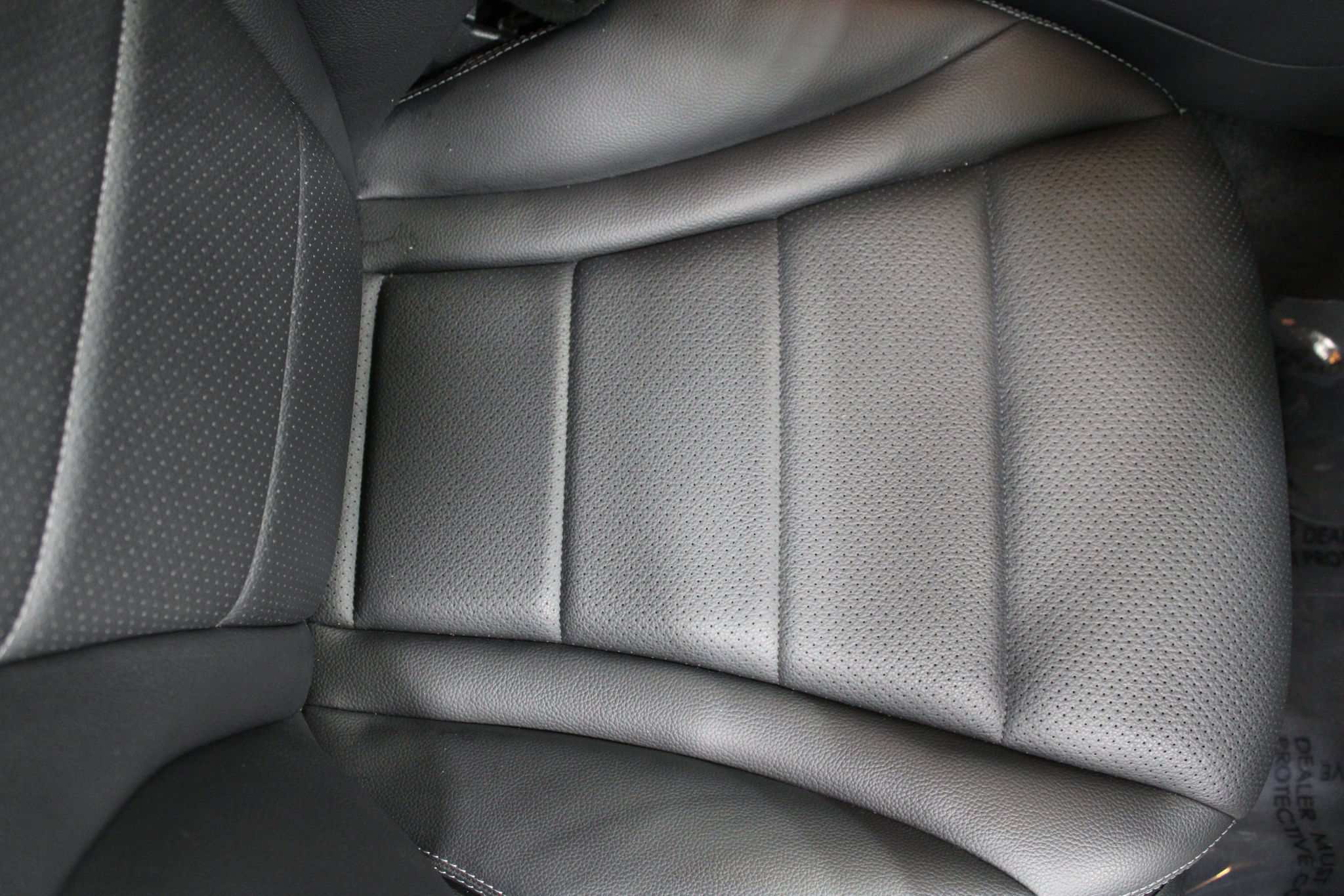 Used 2021 Mercedes-Benz GLC 300 image 27