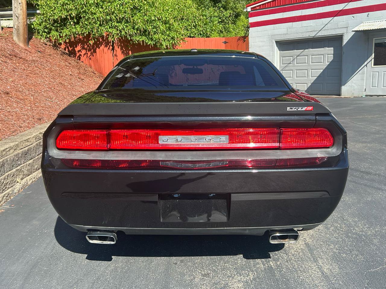 Used 2009 Dodge Challenger SRT8 RWD image 4
