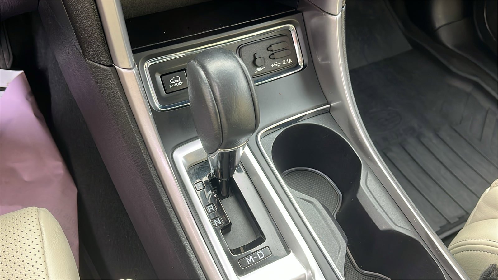 Used 2020 Subaru Ascent Limited w/ Technology Package image 17