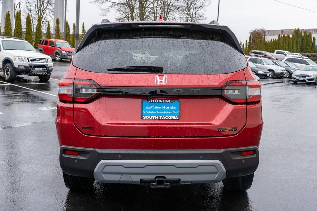 New 2025 Honda Pilot TrailSport image 7