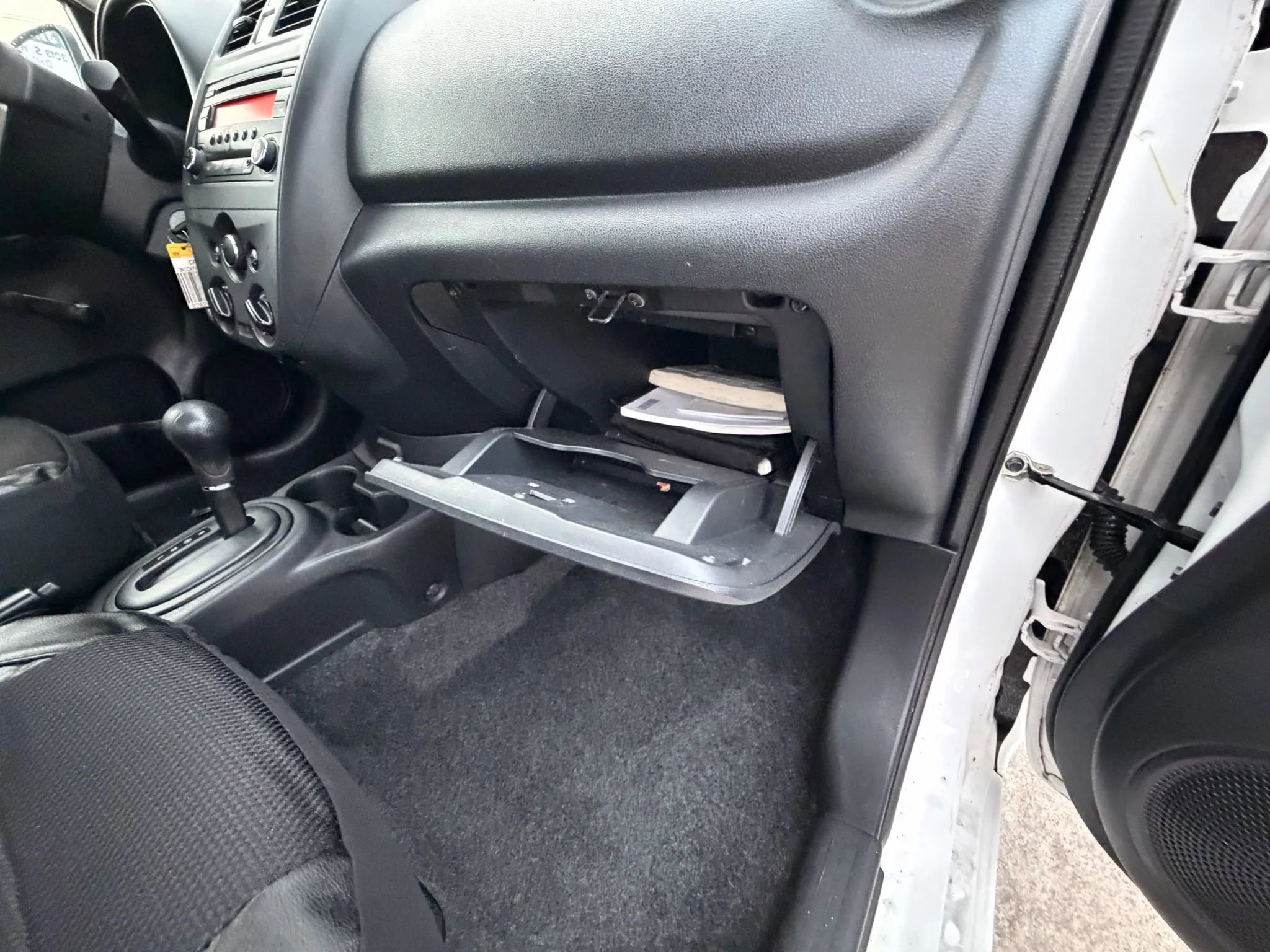 Used 2018 Nissan Versa S Plus image 27