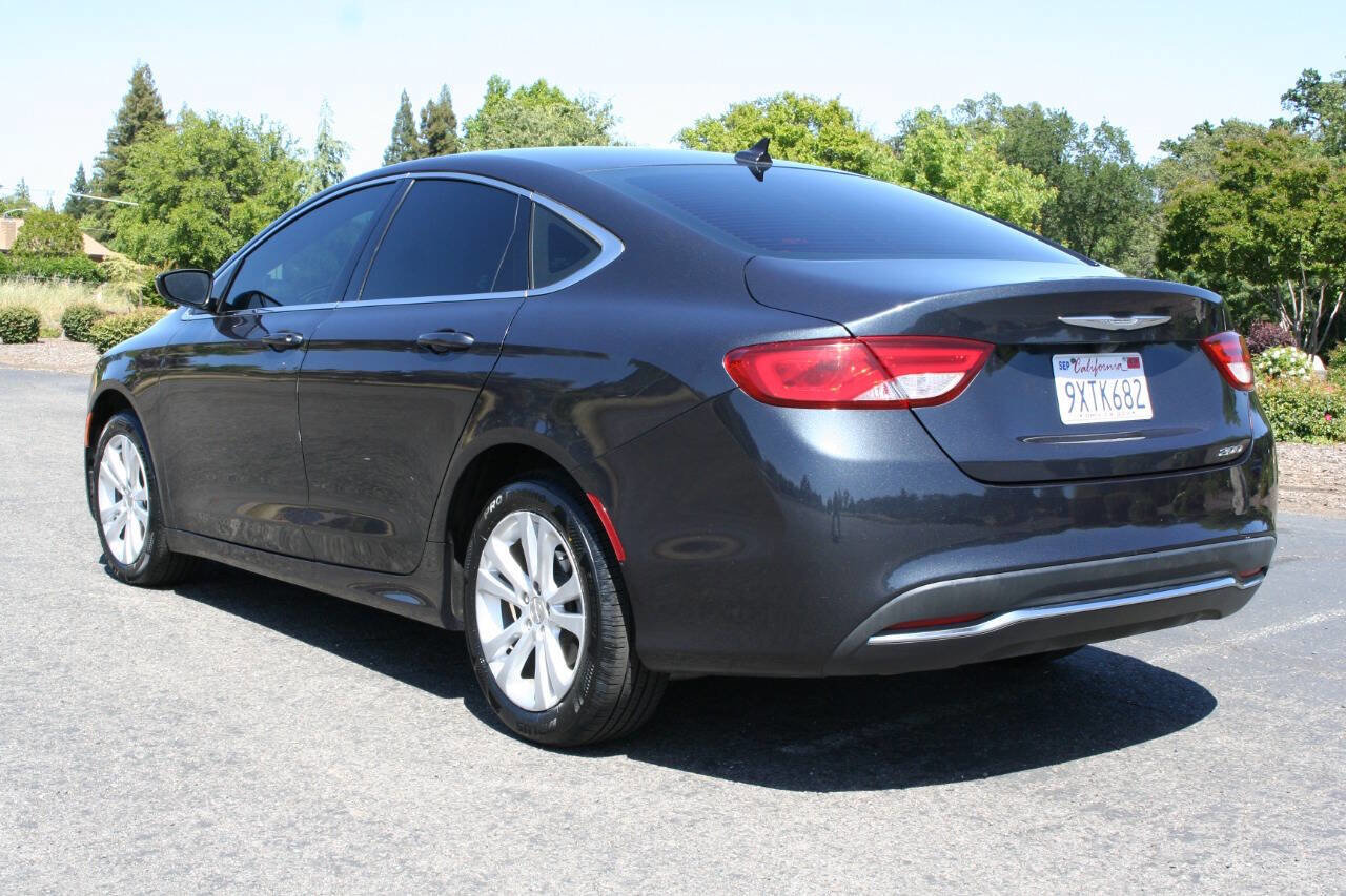Used 2016 Chrysler 200 Limited Platinum image 7