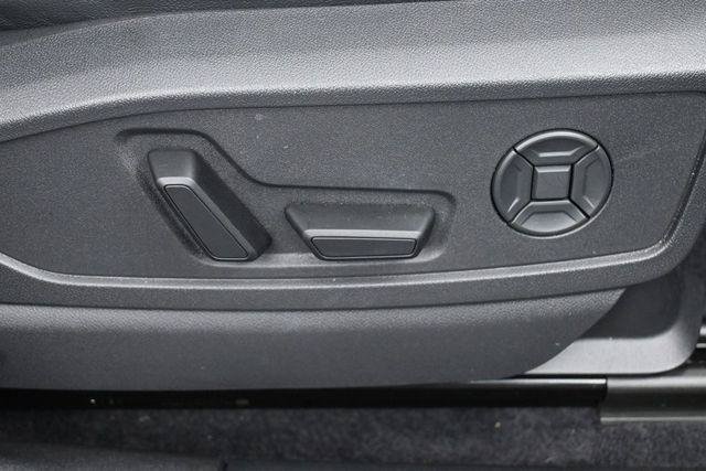 Used 2025 Audi Q5 Premium w/ Convenience Package AWD/4WD image 37