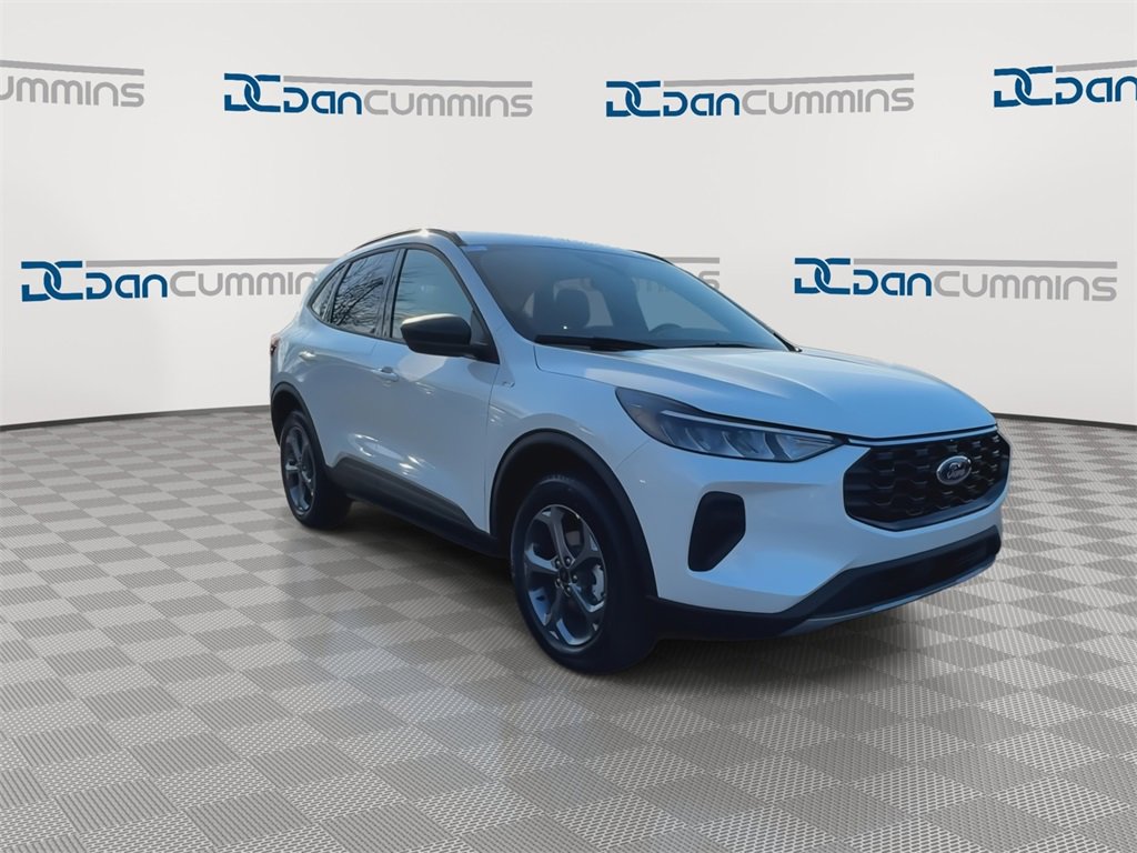New 2026 Ford Escape ST-Line w/ Tech Pack #1 image 3