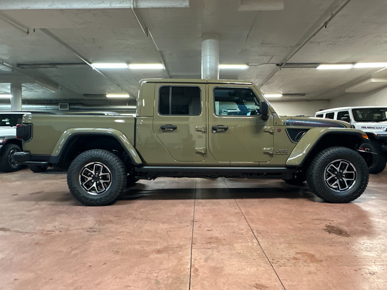 New 2026 Jeep Gladiator Sport AWD/4WD image 6