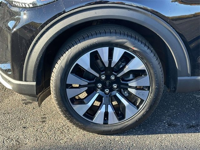 New 2026 Ford Explorer Platinum w/ LUX Leather Package image 10