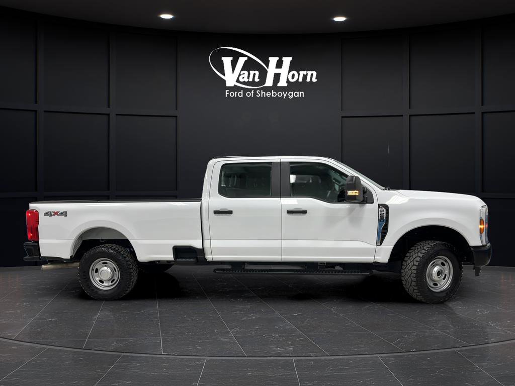 Used 2025 Ford F250 XL w/ XL Off-Road Package image 2