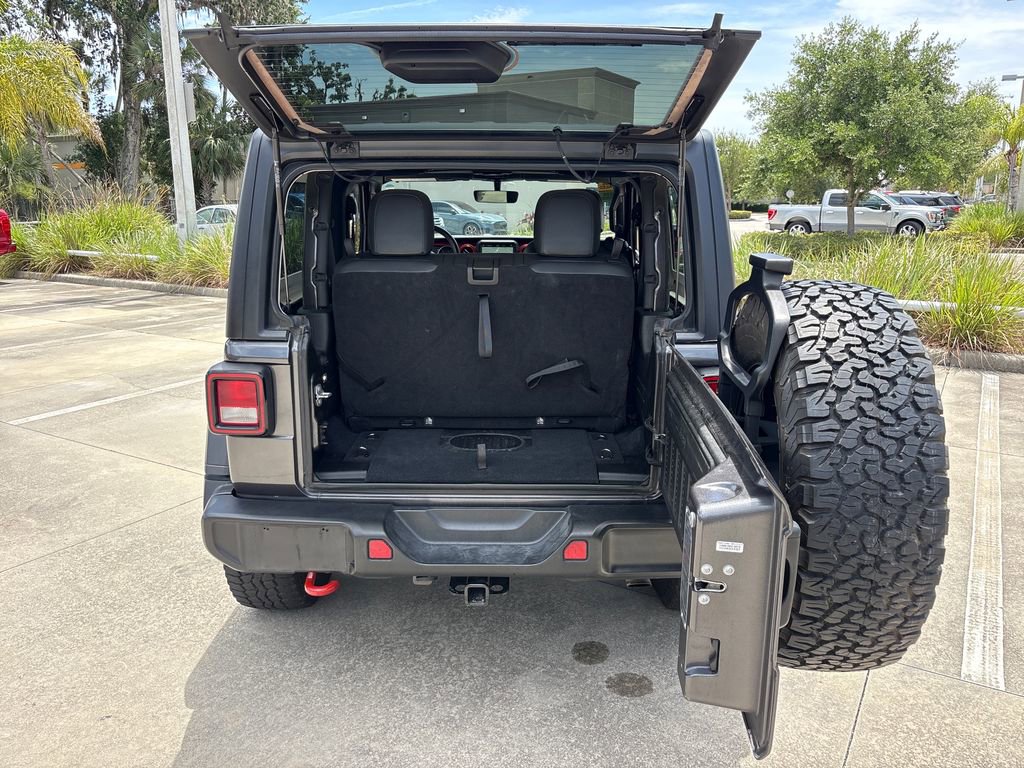 Used 2018 Jeep Wrangler Rubicon AWD/4WD image 30