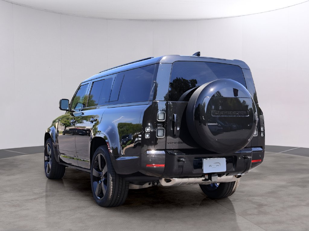 New 2026 Land Rover Defender 130 X-Dynamic SE AWD/4WD image 5
