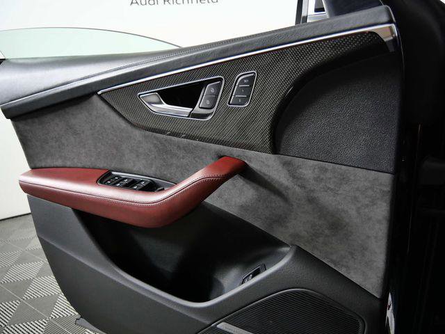 Used 2022 Audi SQ8 Prestige AWD/4WD image 26