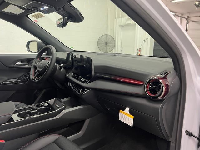 New 2026 Chevrolet Equinox RS w/ Convenience Package III AWD/4WD image 22
