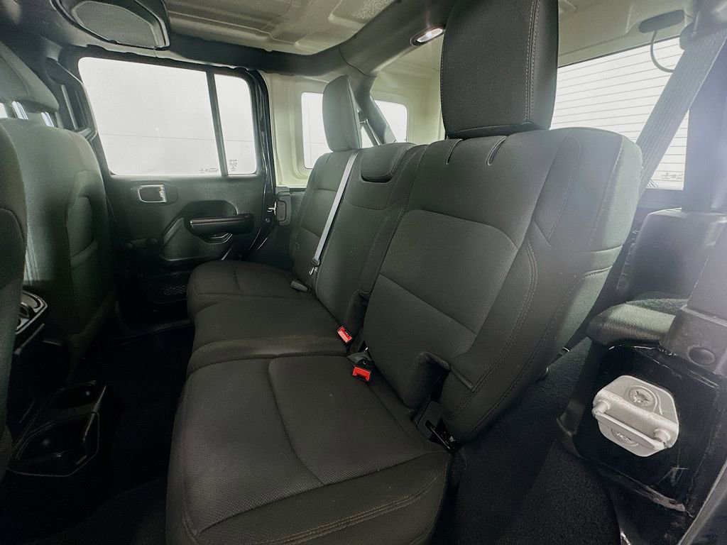Used 2020 Jeep Wrangler Unlimited Sport image 23