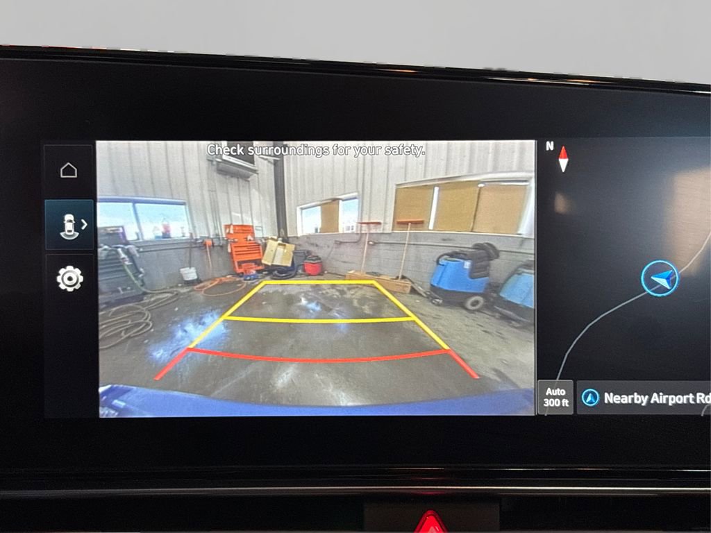 Used 2023 Hyundai Elantra SEL w/ Convenience Package image 26