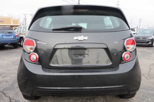 Used 2016 Chevrolet Sonic LT FWD image 26
