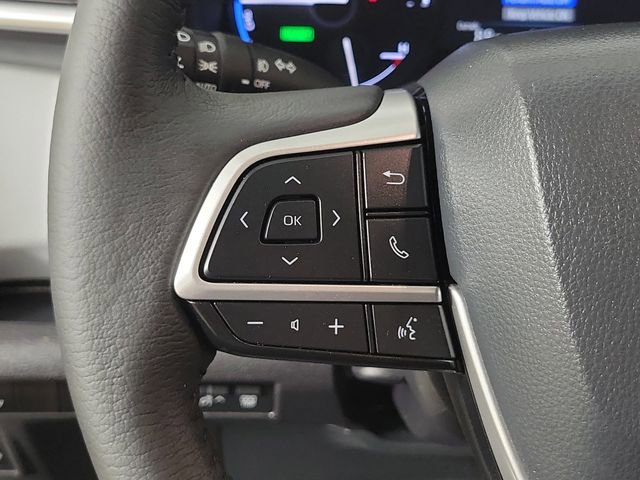 Used 2025 Toyota Sienna XLE w/ XLE Plus Package image 25