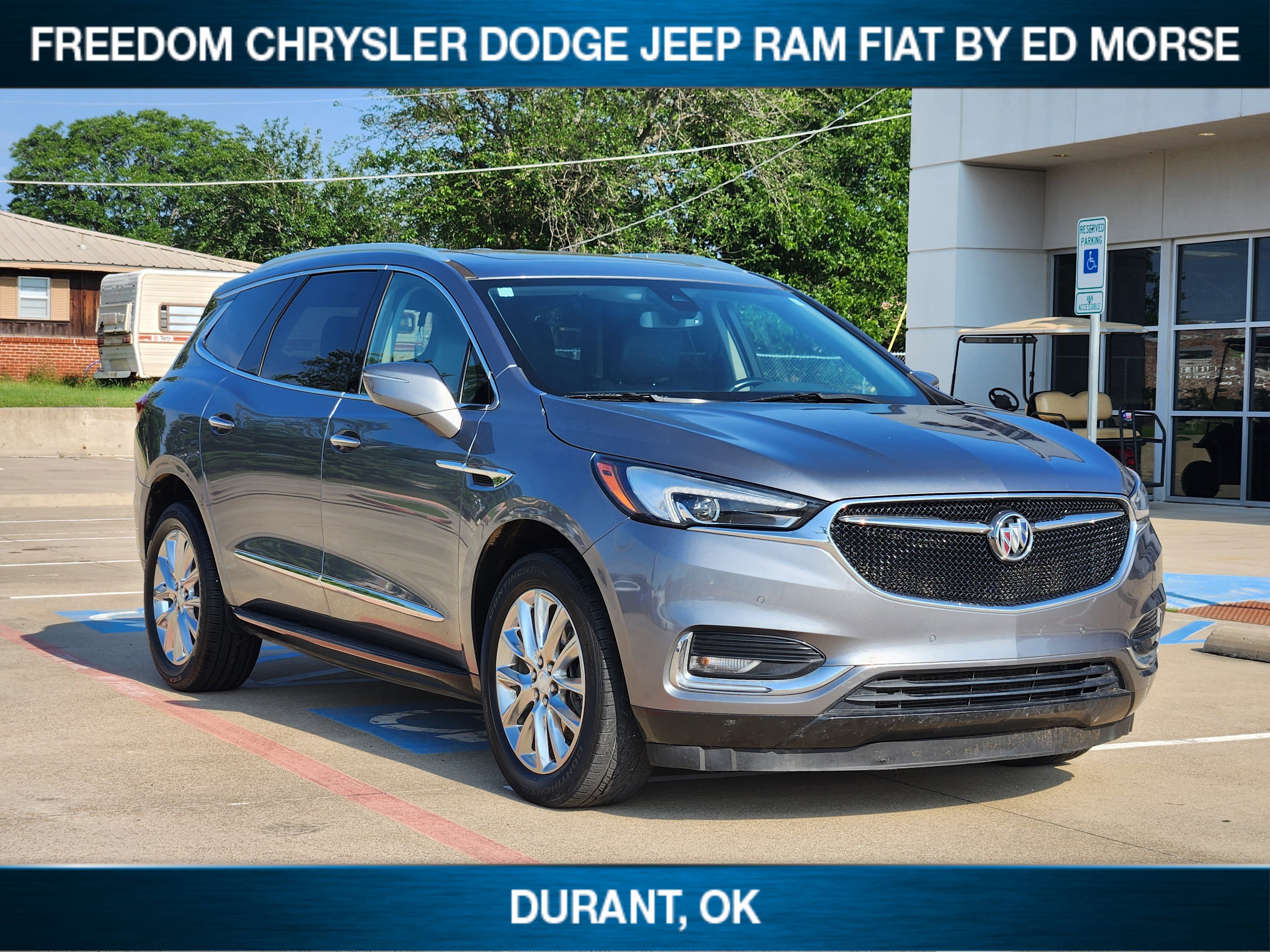 Used 2021 Buick Enclave Premium w/ Sun and Sites Package FWD image 2