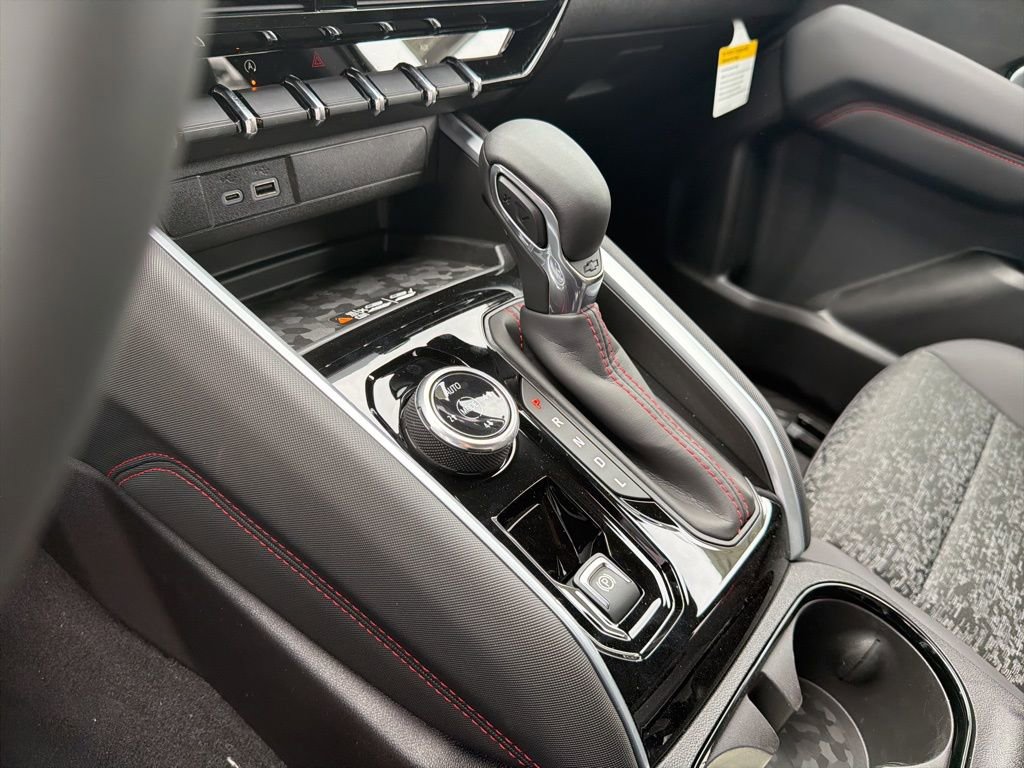 New 2026 Chevrolet Colorado Z71 w/ Midnight Edition image 22