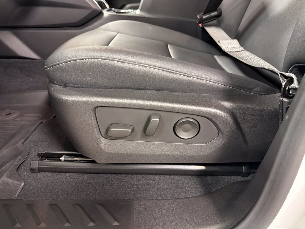 Used 2025 GMC Canyon Elevation w/ Convenience Package RWD image 24