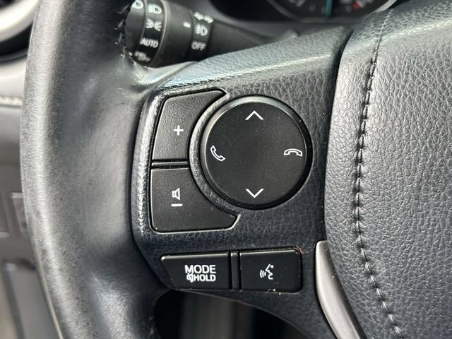 Used 2018 Toyota RAV4 Limited w/ Advanced Technology Package AWD/4WD image 10
