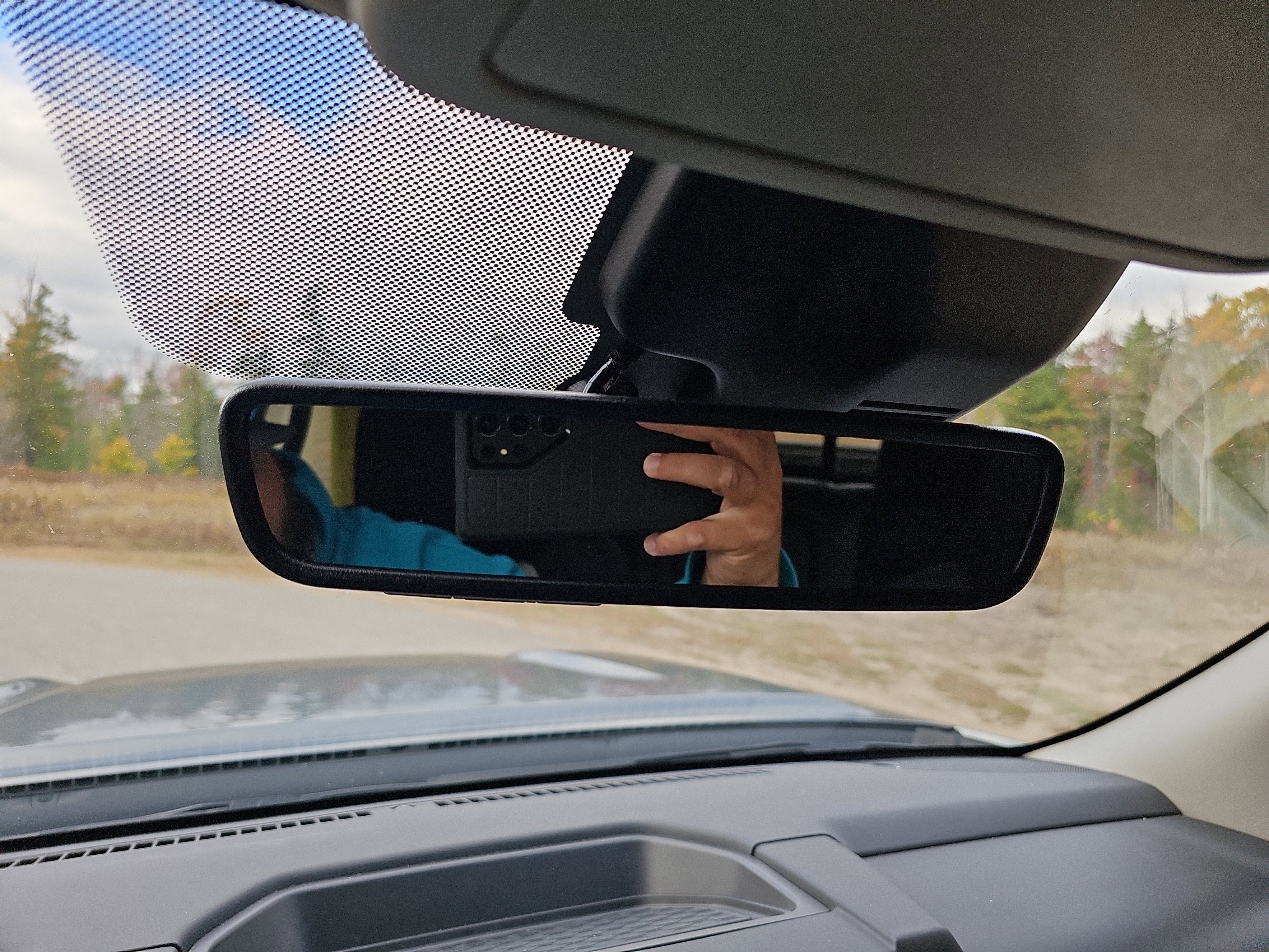 Certified 2025 Nissan Frontier SL image 29