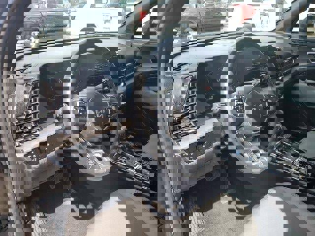 Used 2023 Kia Sportage X-Line w/ X-Line Premium Package image 16