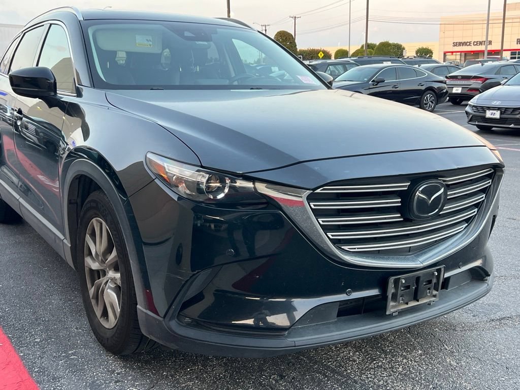 Used 2018 MAZDA CX-9 Touring w/ Touring Premium Package FWD image 3