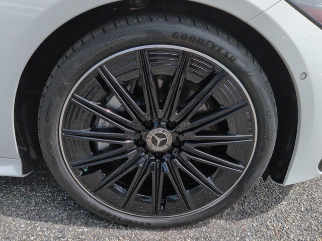 Certified 2026 Mercedes-Benz CLE 450 4MATIC Coupe image 11