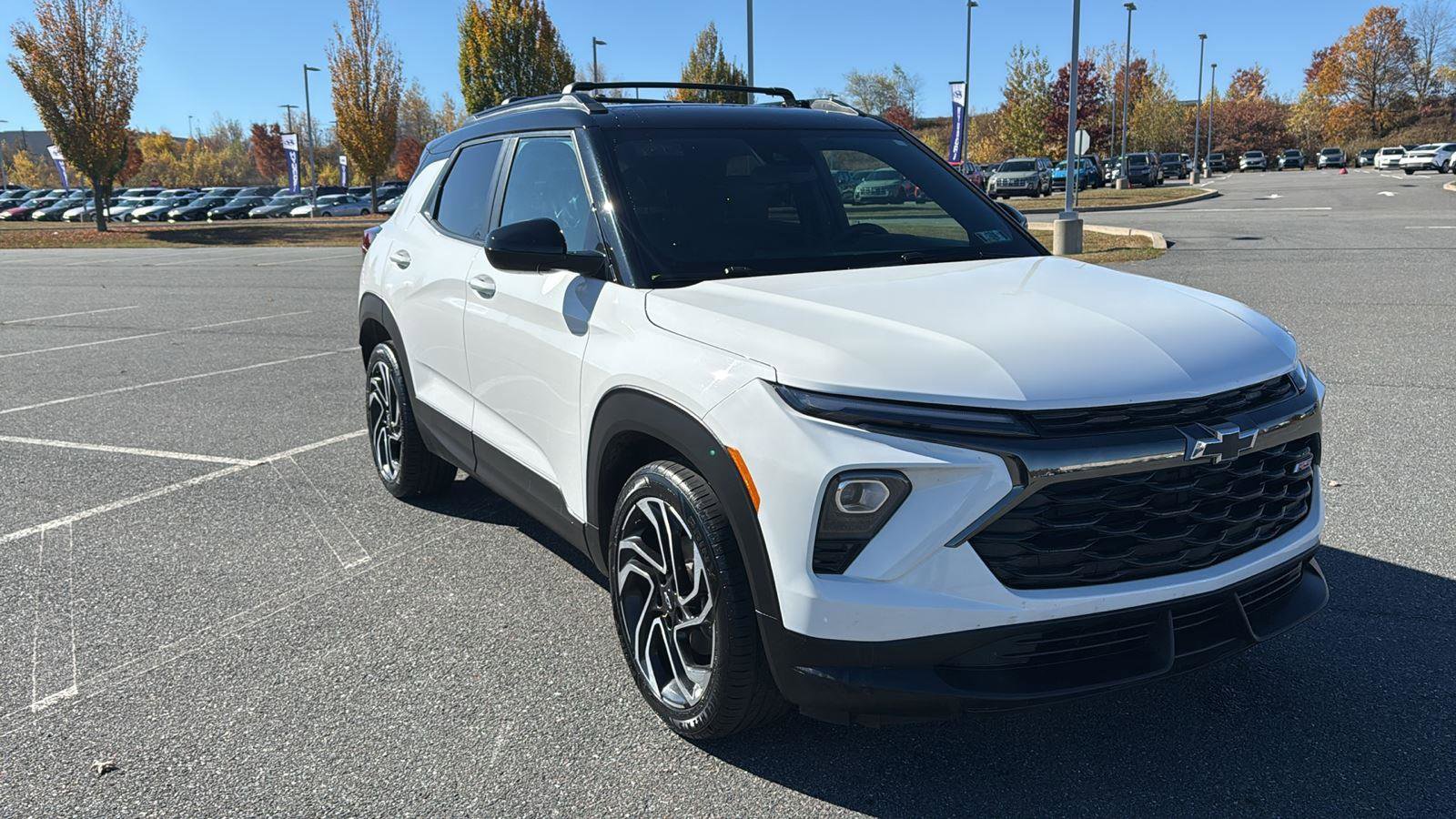 Used 2024 Chevrolet TrailBlazer RS image 1