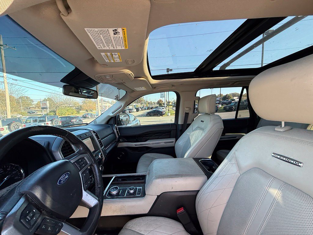Used 2019 Ford Expedition Max Platinum AWD/4WD image 12