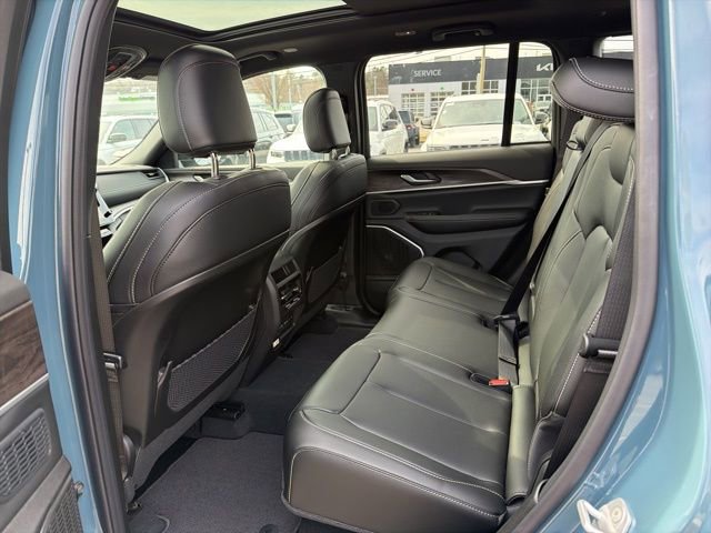 New 2026 Jeep Grand Cherokee Limited w/ Limited Altitude Package image 8