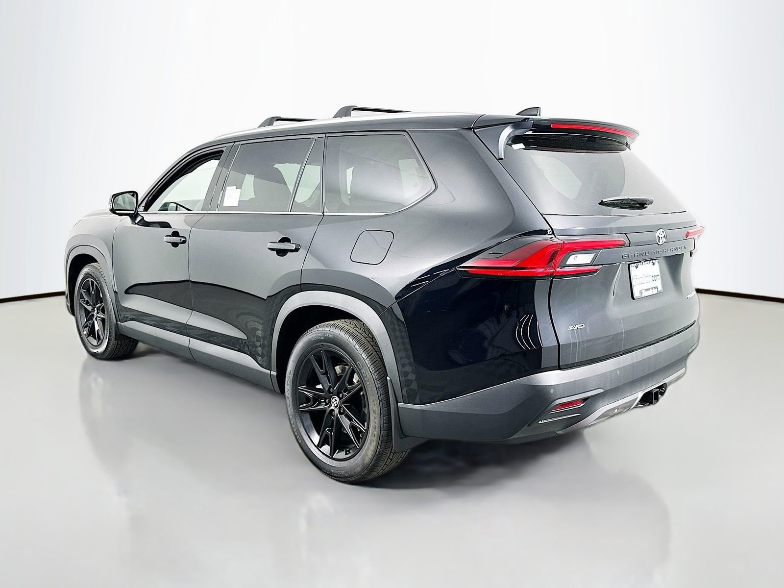 New 2026 Toyota Grand Highlander Platinum AWD/4WD image 5